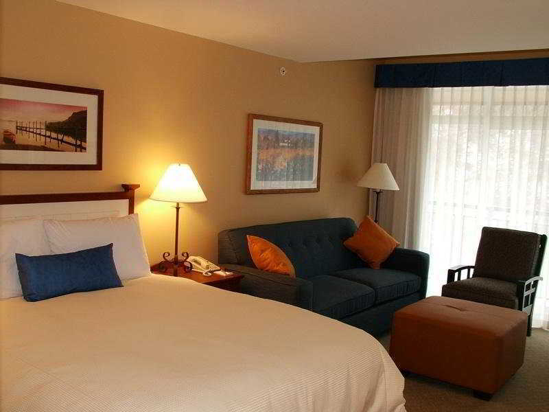 Summerland Waterfront Resort & Spa Eksteriør billede