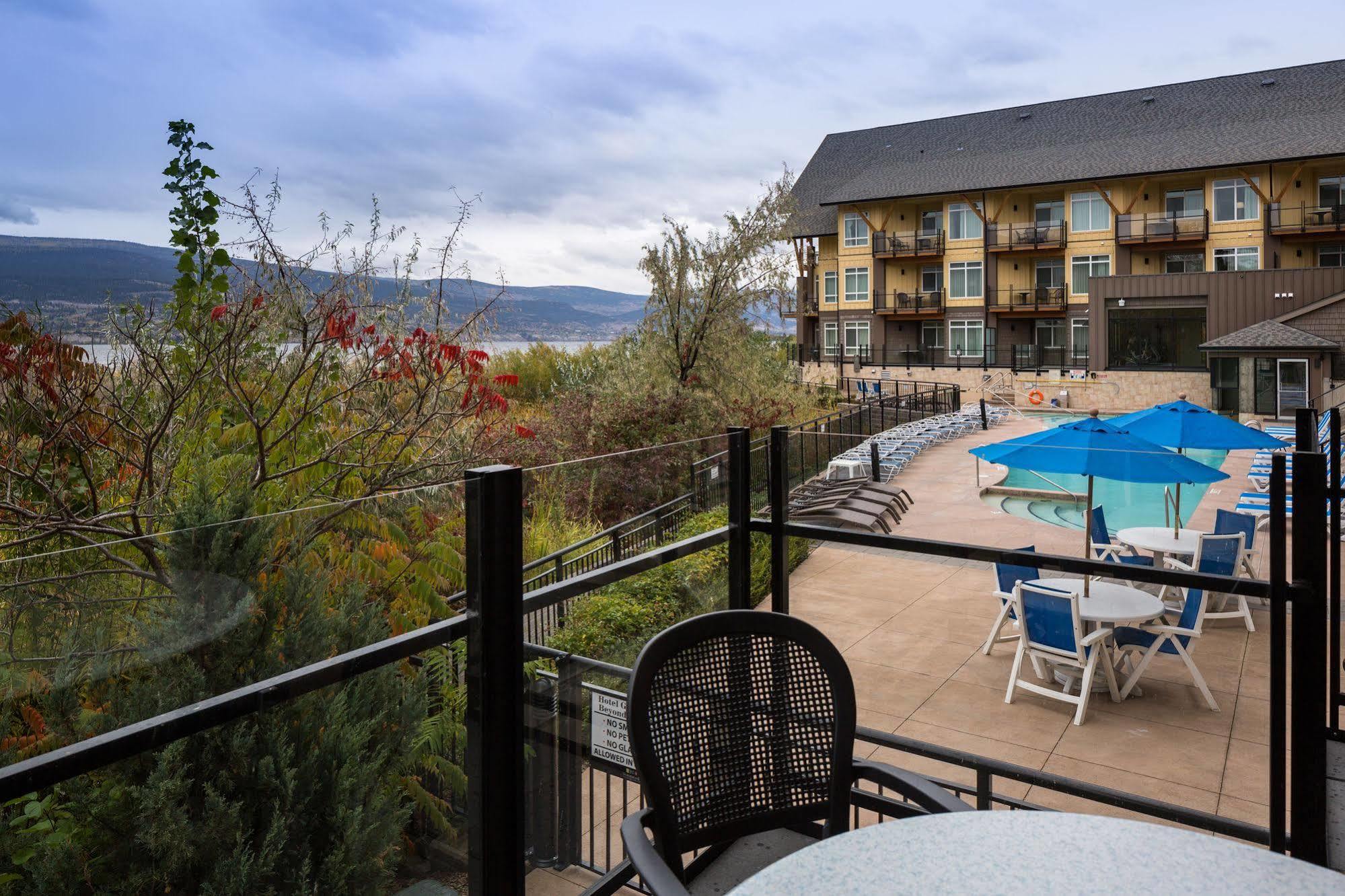 Summerland Waterfront Resort & Spa Eksteriør billede