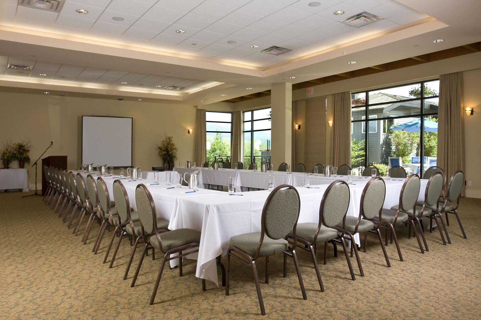 Summerland Waterfront Resort & Spa Business billede